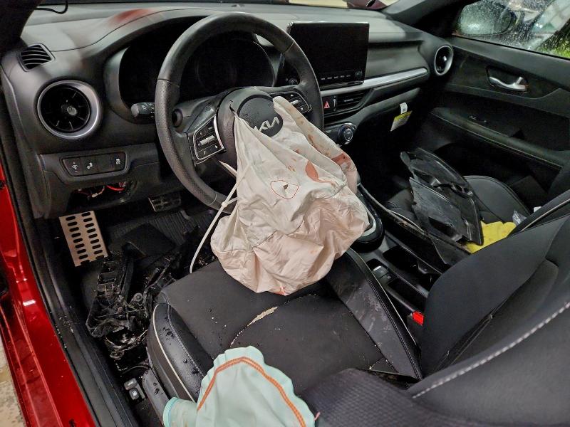 Фото 8 - KIA FORTE