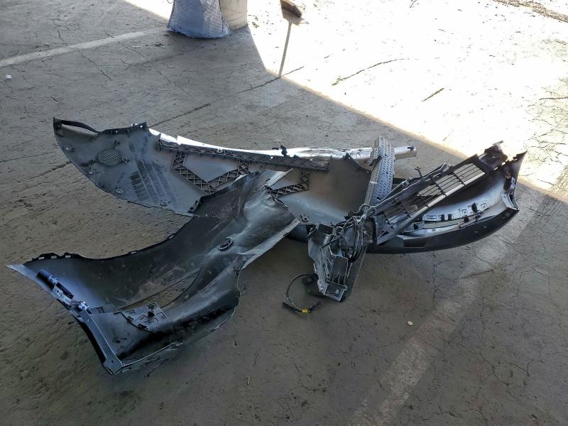 Фото 12 - TESLA MODEL 3