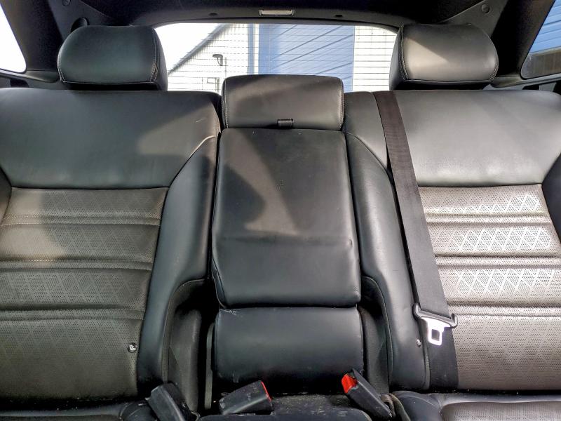 Фото 10 - KIA SORENTO