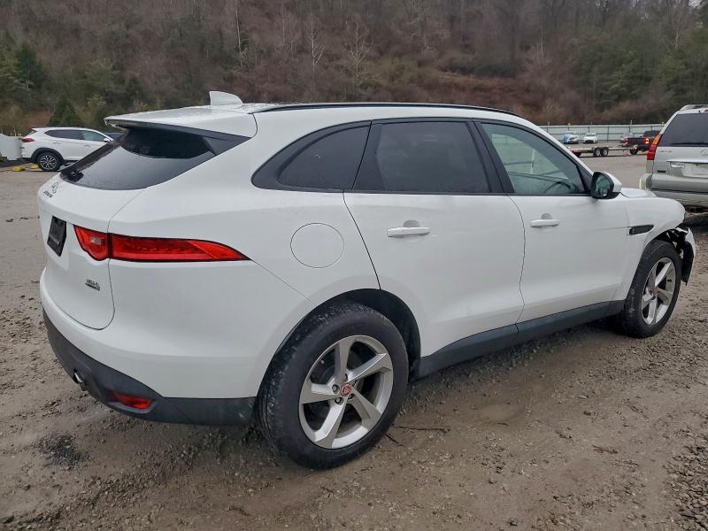 Фото 3 - JAGUAR F-PACE