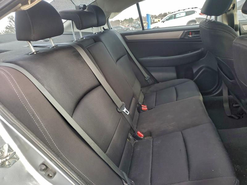 Фото 10 - SUBARU LEGACY