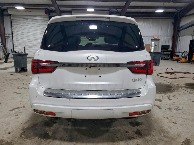 Фото 6 - INFINITI QX80