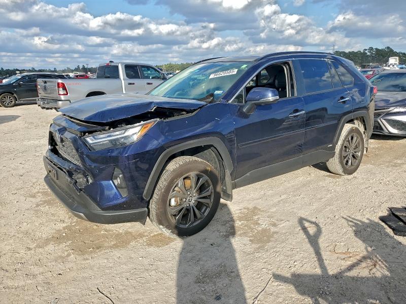 Фото 1 - TOYOTA RAV4