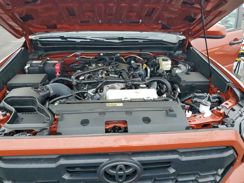 Фото 11 - TOYOTA TACOMA