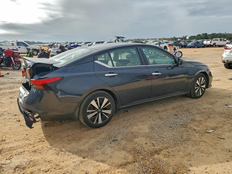 Фото 3 - NISSAN ALTIMA