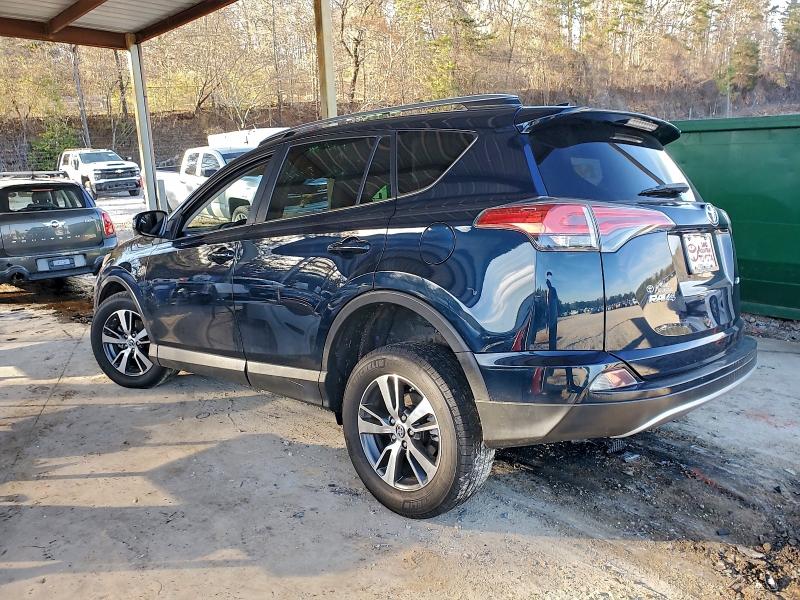 Фото 2 - TOYOTA RAV4