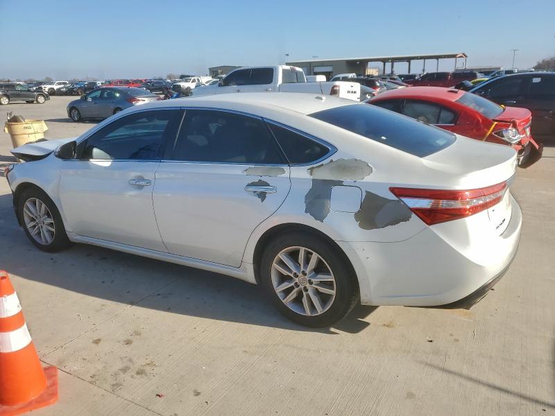 Фото 2 - TOYOTA AVALON