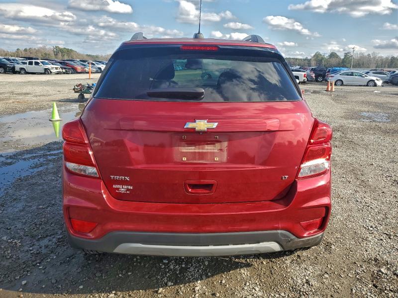 Фото 6 - CHEVROLET TRAX