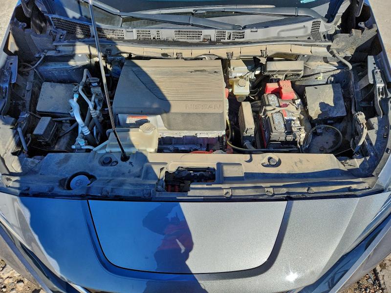 Фото 11 - NISSAN LEAF