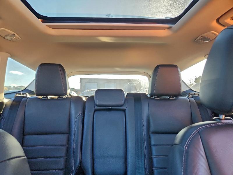 Фото 10 - FORD ESCAPE