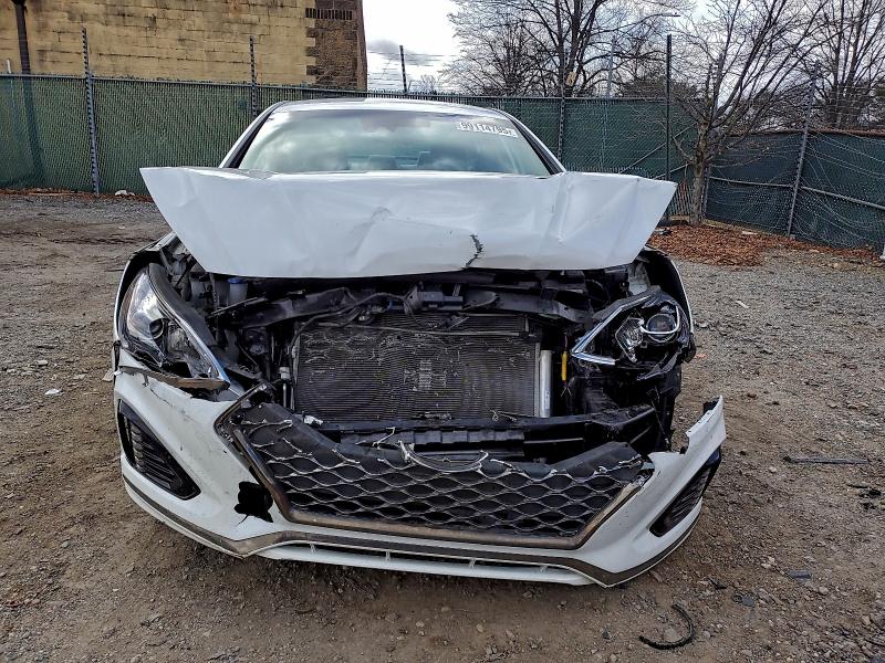 Фото 5 - HYUNDAI SONATA