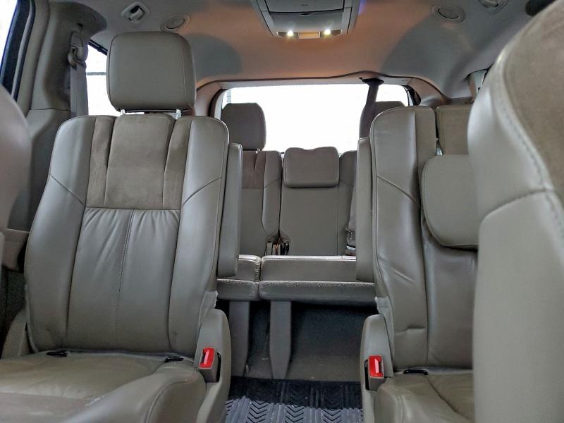 Фото 10 - CHRYSLER MINIVAN