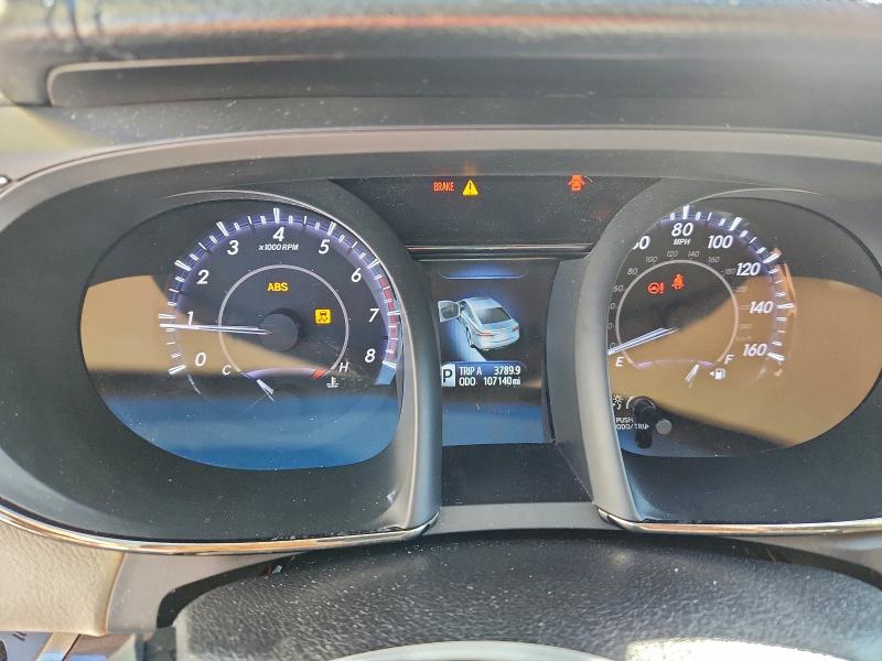 Фото 9 - TOYOTA AVALON