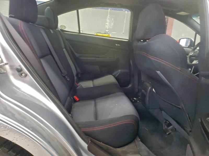 Фото 10 - SUBARU WRX