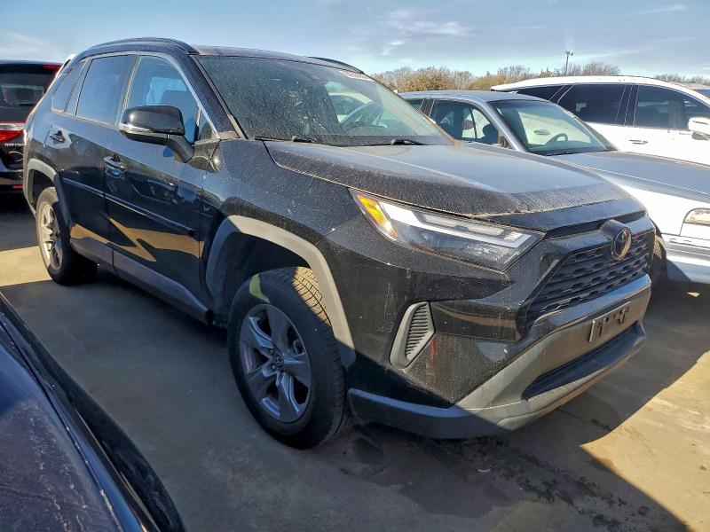 Фото 4 - TOYOTA RAV4