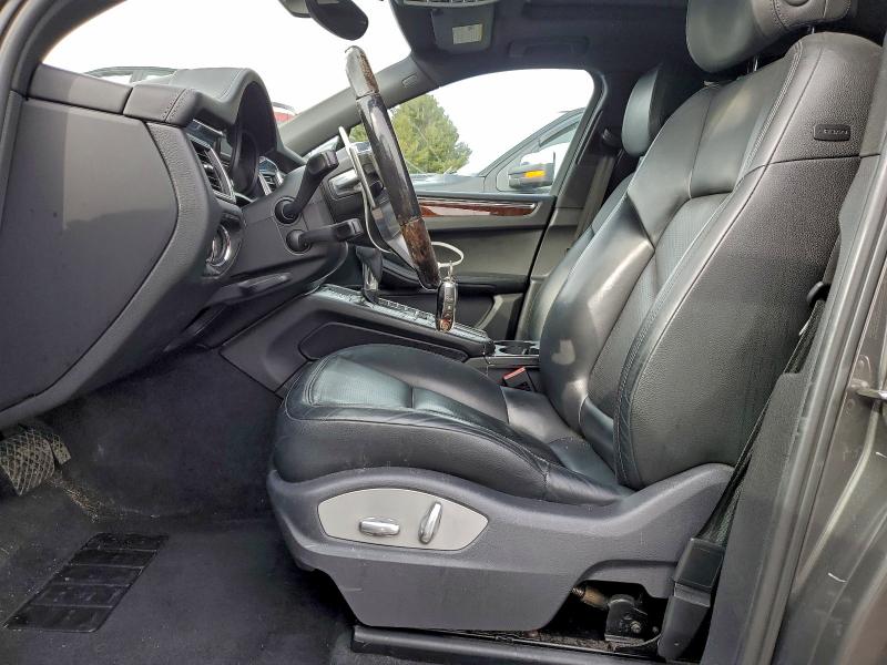 Фото 7 - PORSCHE MACAN