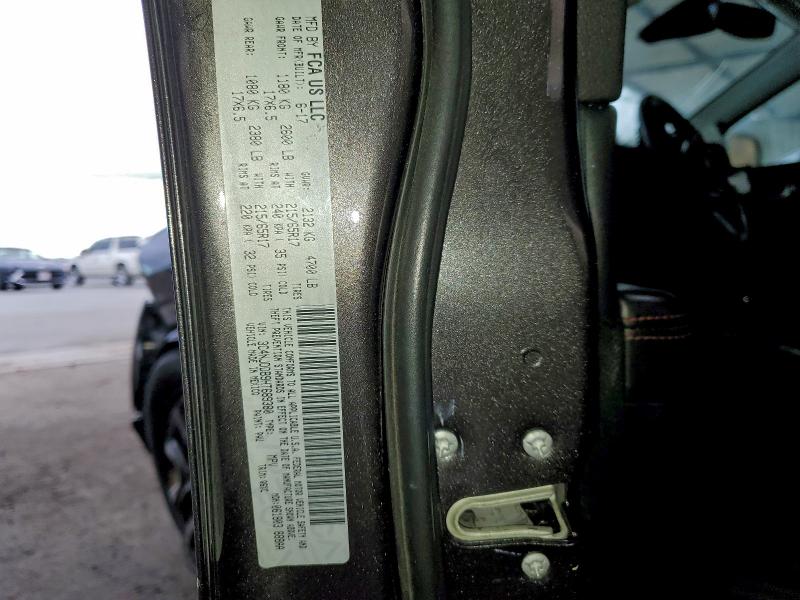 Фото 14 - JEEP COMPASS