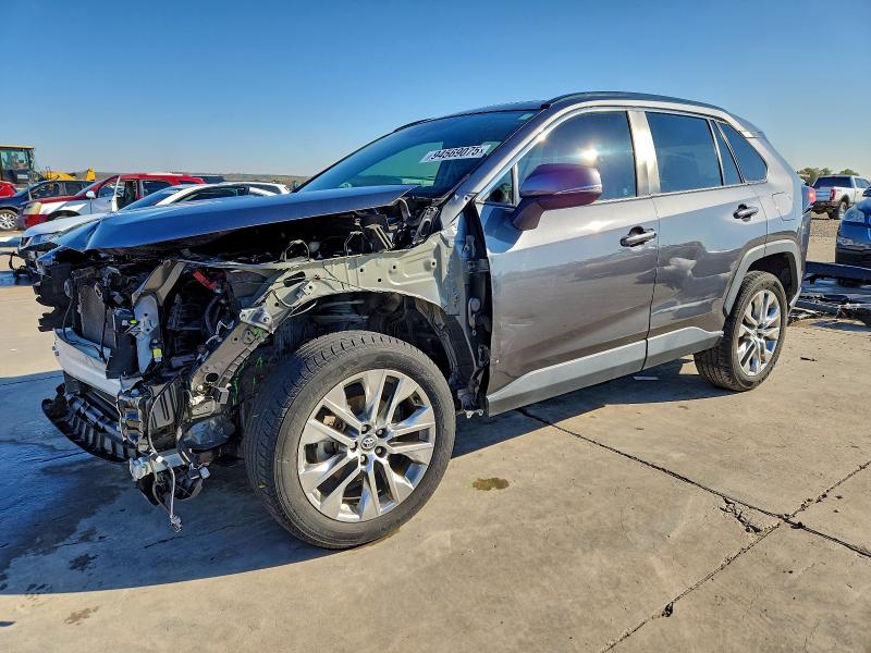 Фото 1 - TOYOTA RAV4