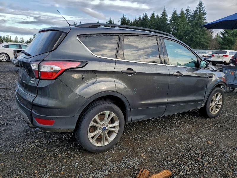 Фото 3 - FORD ESCAPE
