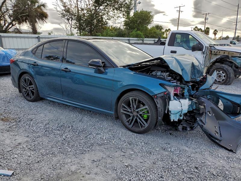 Фото 4 - TOYOTA CAMRY