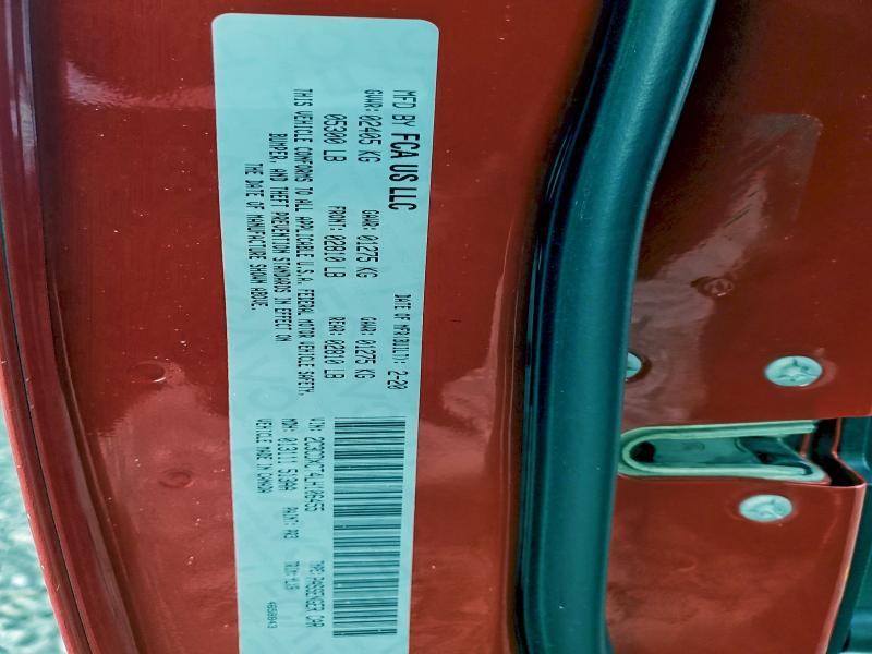 Фото 13 - DODGE CHARGER