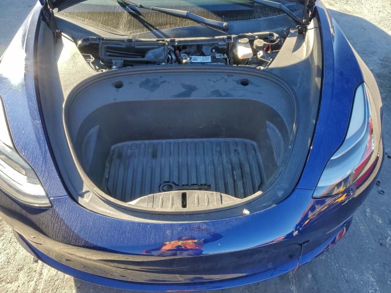 Фото 11 - TESLA MODEL 3