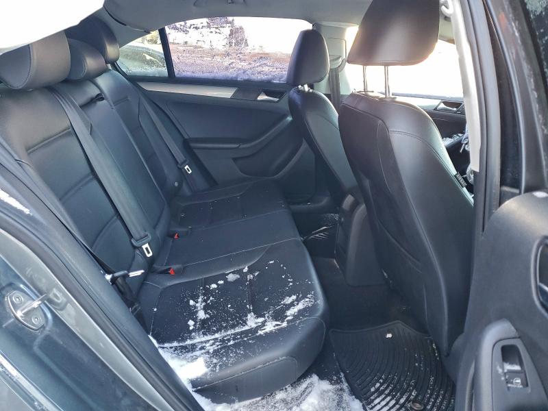 Фото 10 - VOLKSWAGEN JETTA