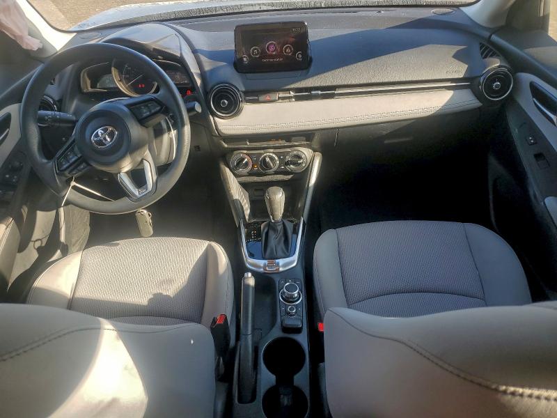 Фото 8 - TOYOTA YARIS