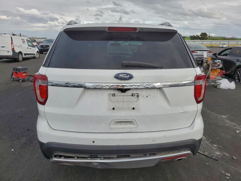 Фото 6 - FORD EXPLORER