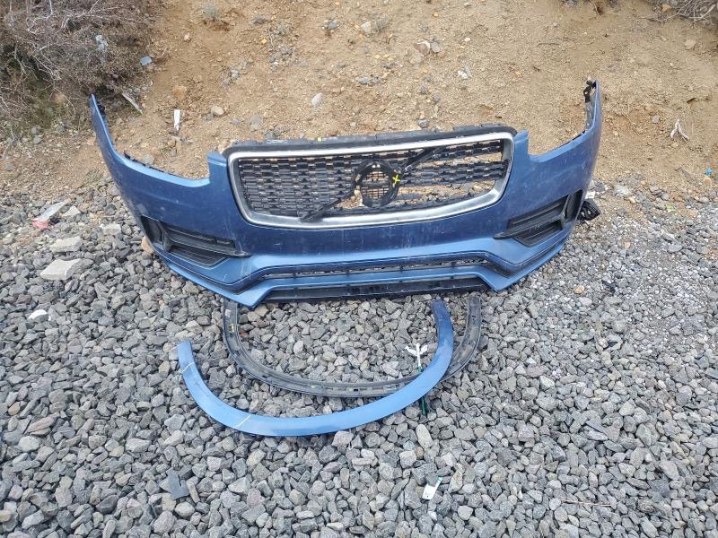 Фото 13 - VOLVO XC90