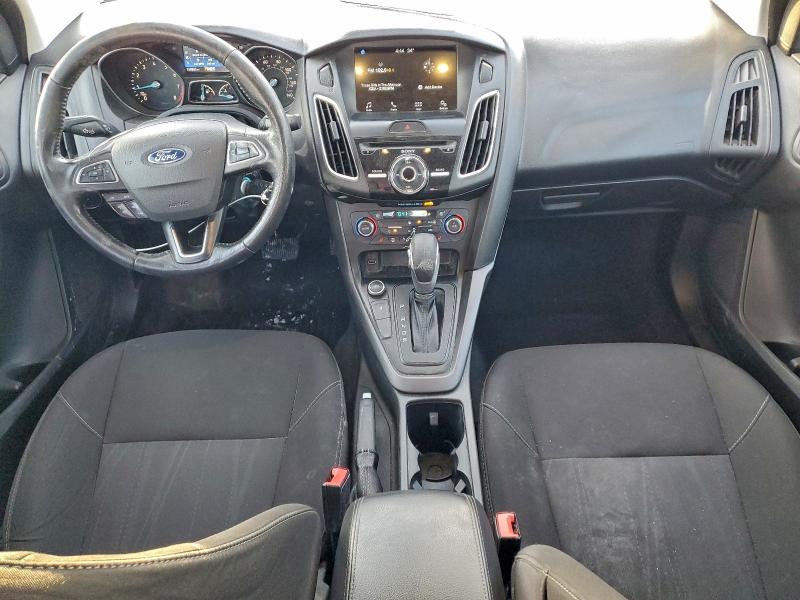 Фото 8 - FORD FOCUS