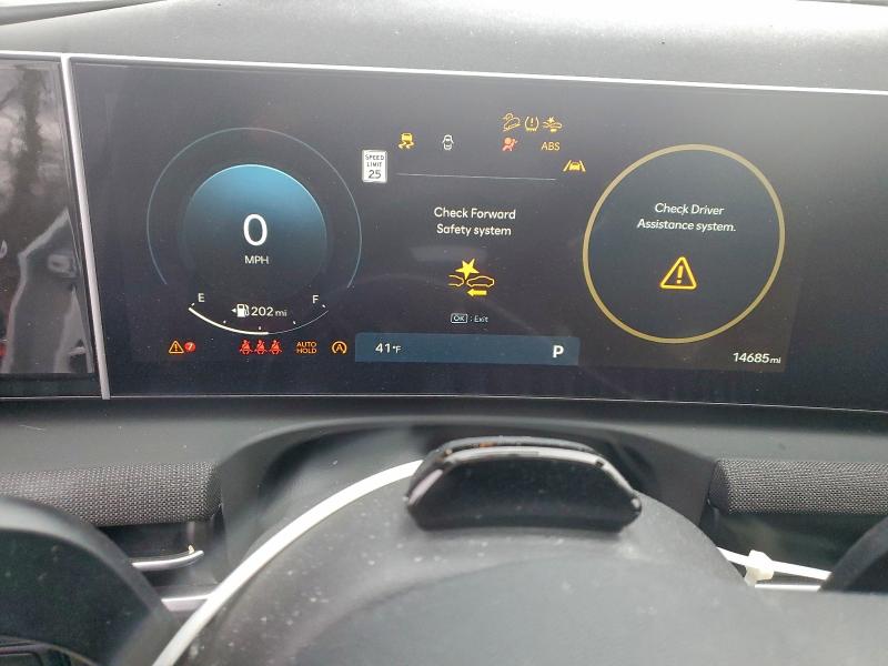 Фото 9 - HYUNDAI TUCSON