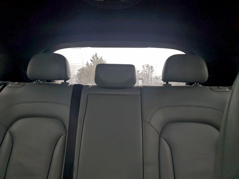 Фото 10 - AUDI Q3