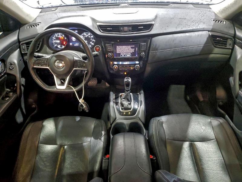 Фото 8 - NISSAN ROGUE