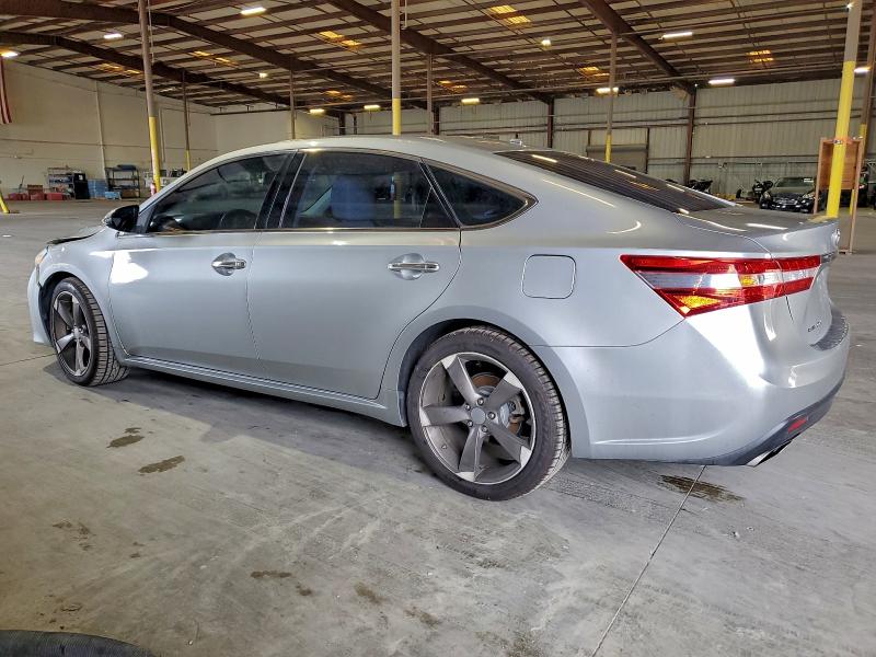 Фото 2 - TOYOTA AVALON