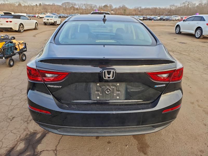 Фото 6 - HONDA INSIGHT