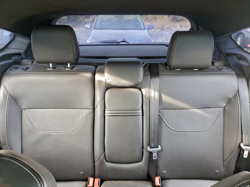 Фото 10 - FORD FOCUS