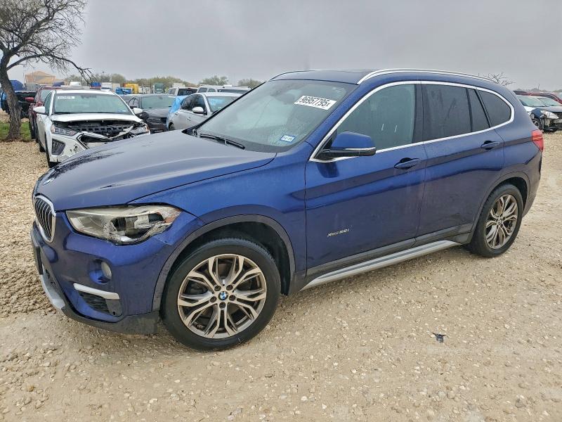 Фото 1 - BMW X1