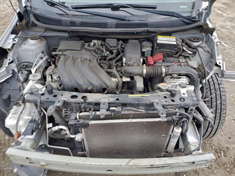 Фото 11 - NISSAN VERSA