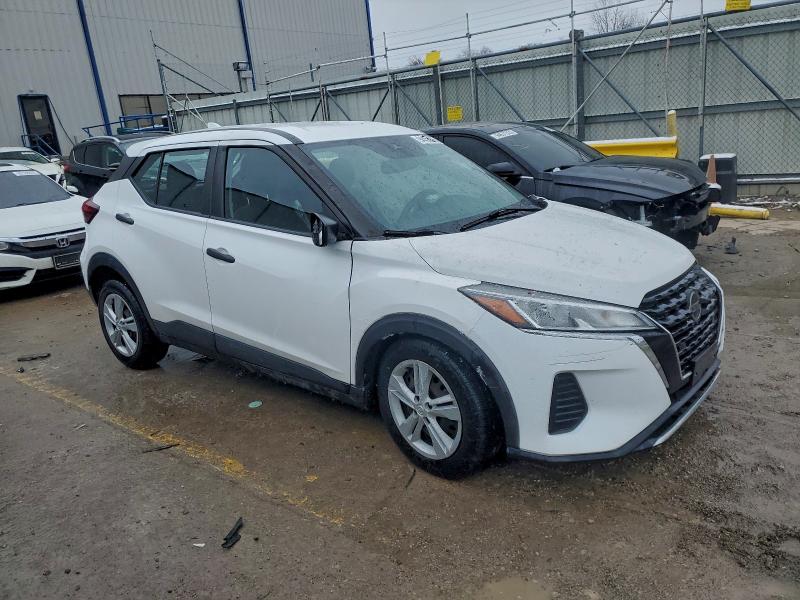 Фото 4 - NISSAN KICKS