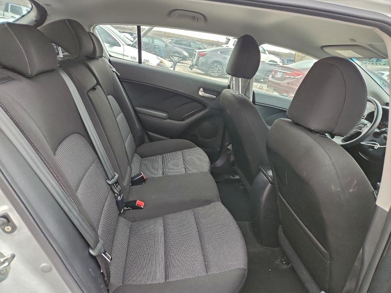 Фото 10 - KIA FORTE