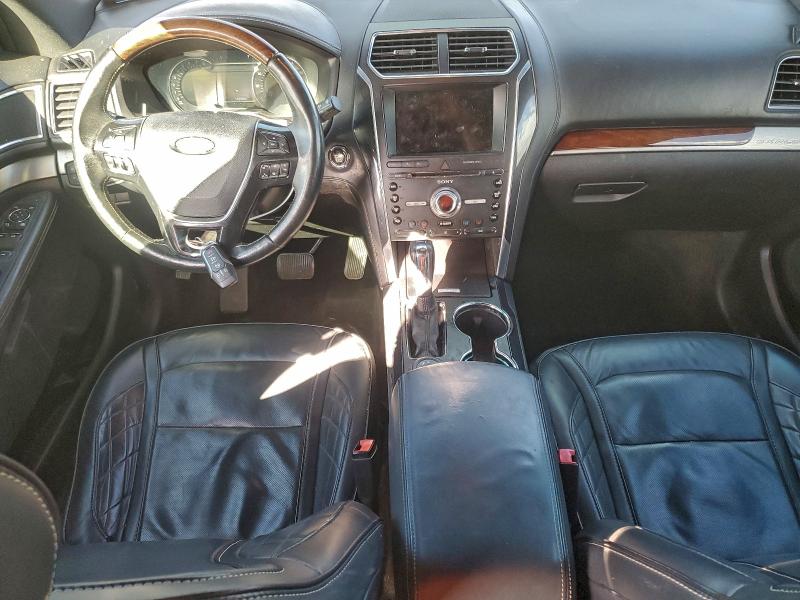 Фото 8 - FORD EXPLORER