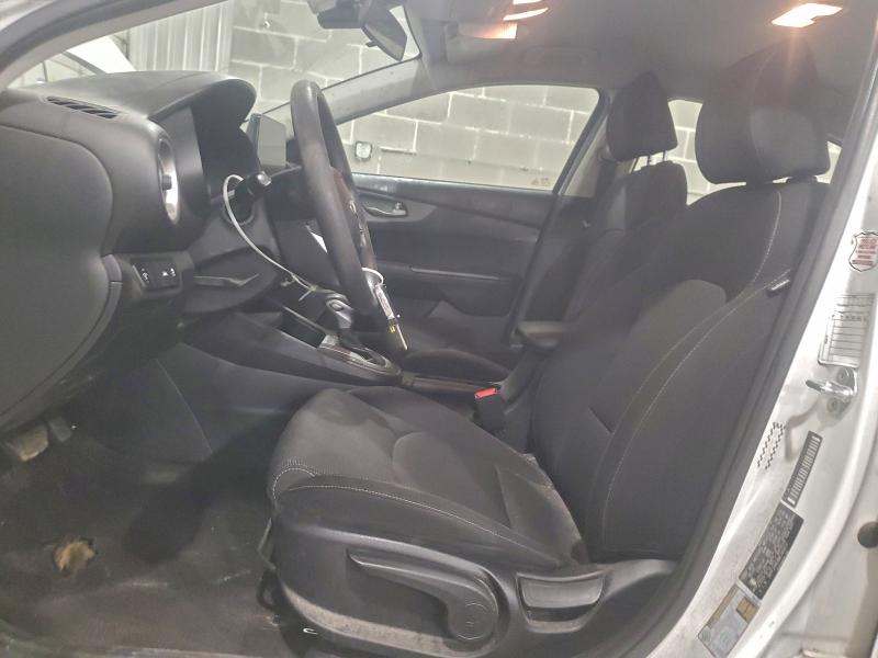 Фото 7 - KIA FORTE