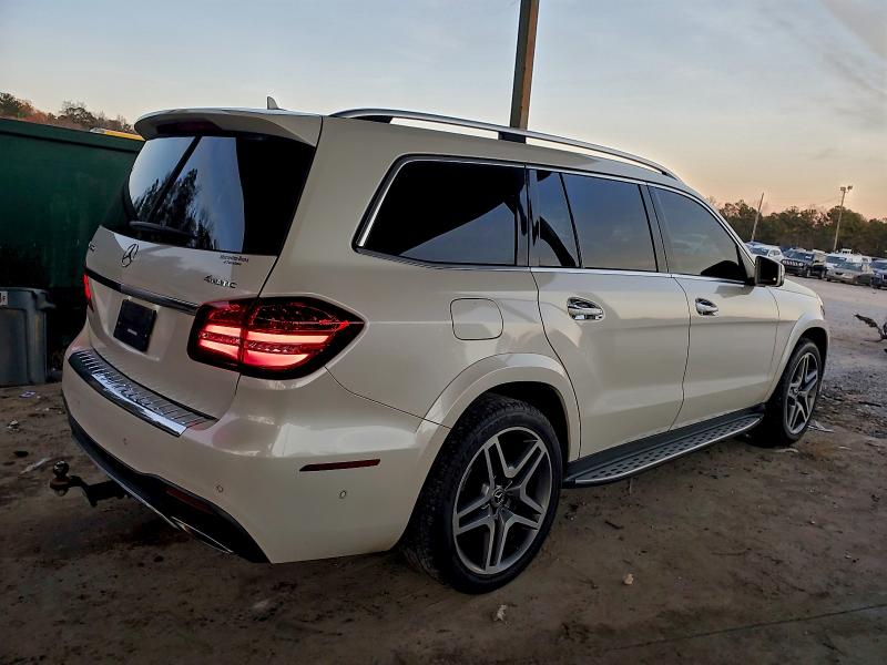 Фото 3 - MERCEDES-BENZ GLS-CLASS