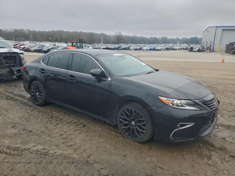 Фото 4 - LEXUS ES350