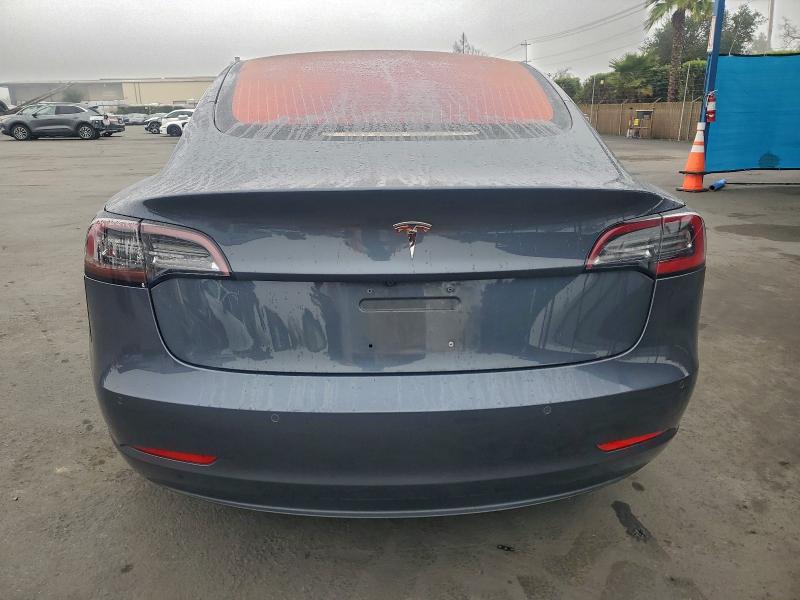 Фото 6 - TESLA MODEL 3