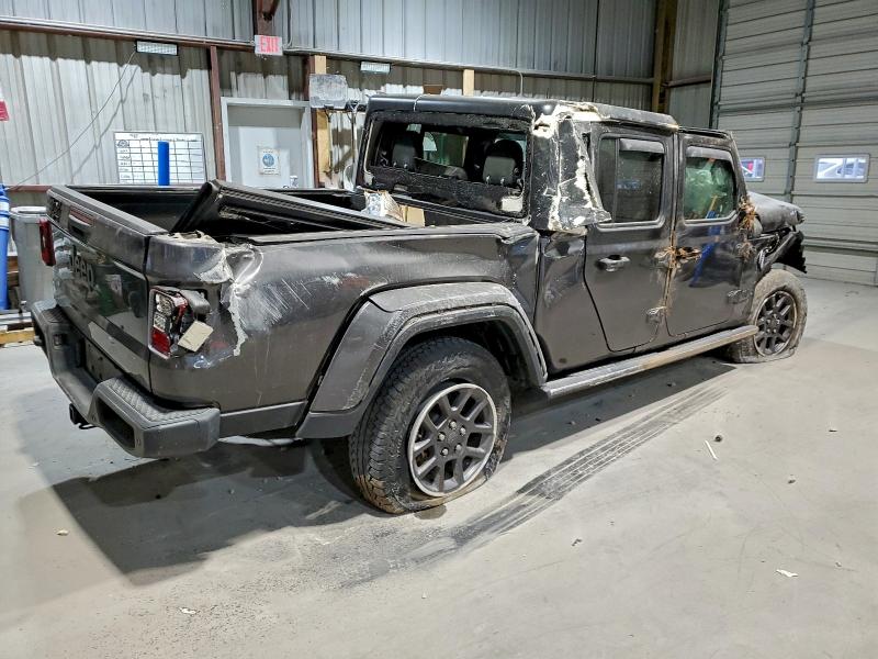 Фото 3 - JEEP GLADIATOR