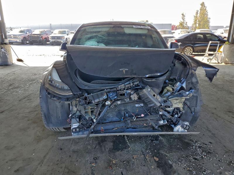 Фото 5 - TESLA MODEL 3