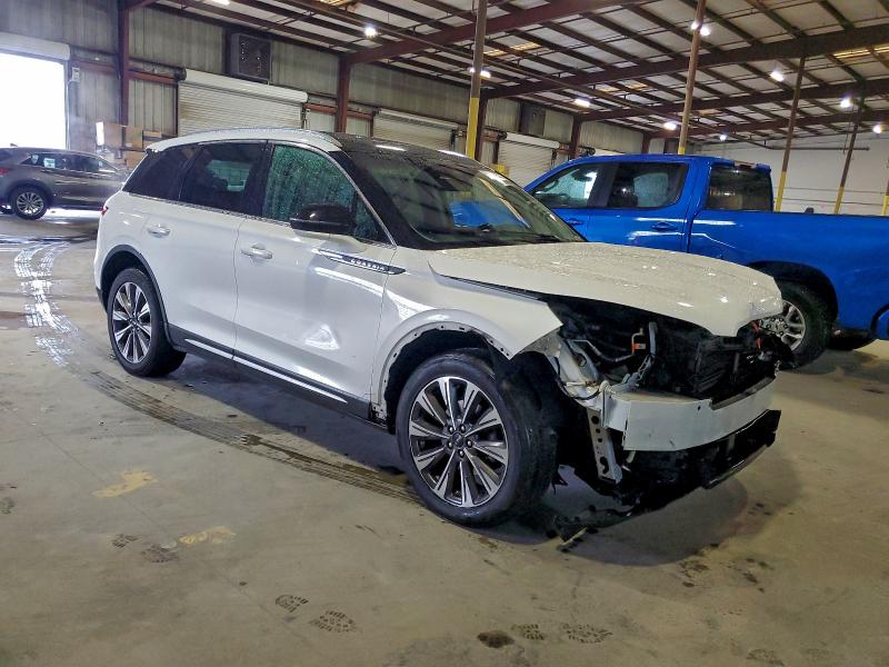 Фото 4 - LINCOLN CORSAIR