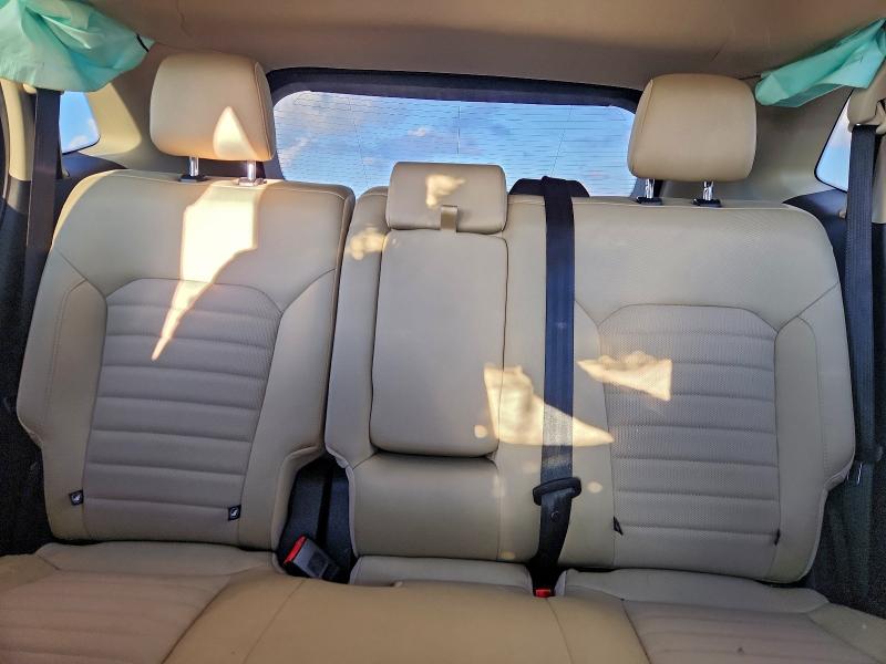 Фото 10 - FORD EDGE